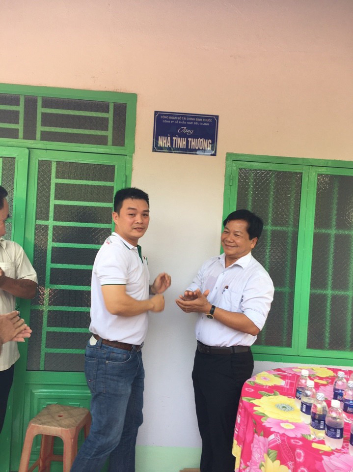 Công ty CP Thiết bị Văn phòng Trao tặng nhà Đại Đoàn Kết ở Huyện Hớn Quảng, Tỉnh Bình Phước