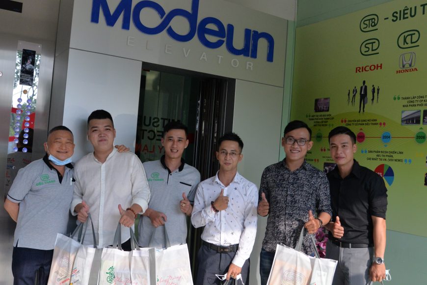 Trao thưởng Nhân Viên Xuất Sắc Quý I.2020